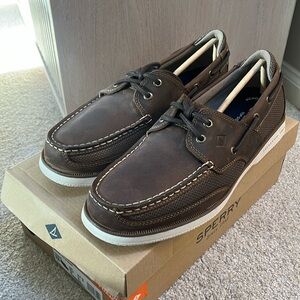 Sperry Surveyor Boat Shoe Memory Foam